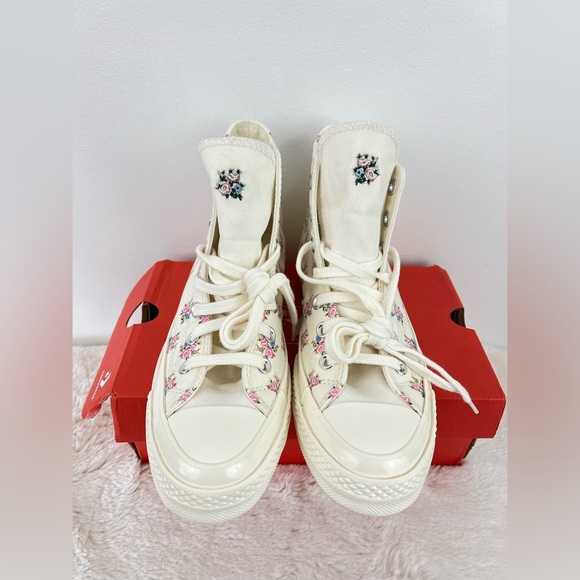 CONVERSE All Star Gran-Z Floral High-tops. NEW IN BOX - Picture 7 of 16